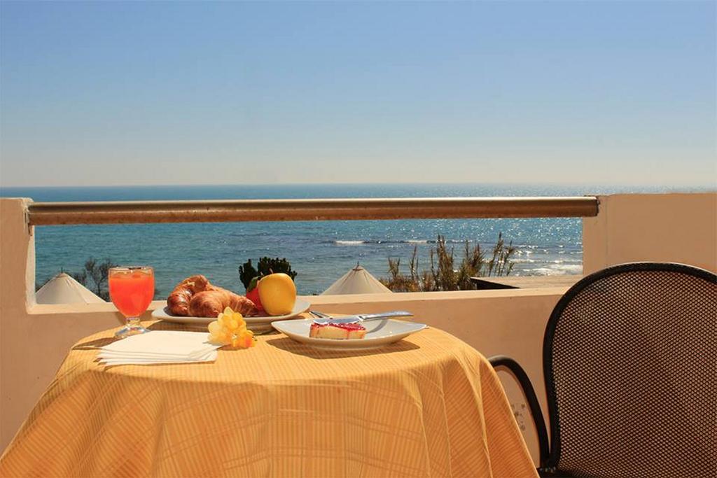 Hotel Jonio Lido di Noto Ngoại thất bức ảnh