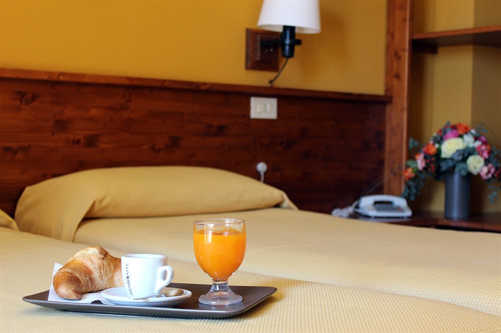 Hotel Jonio Lido di Noto Ngoại thất bức ảnh