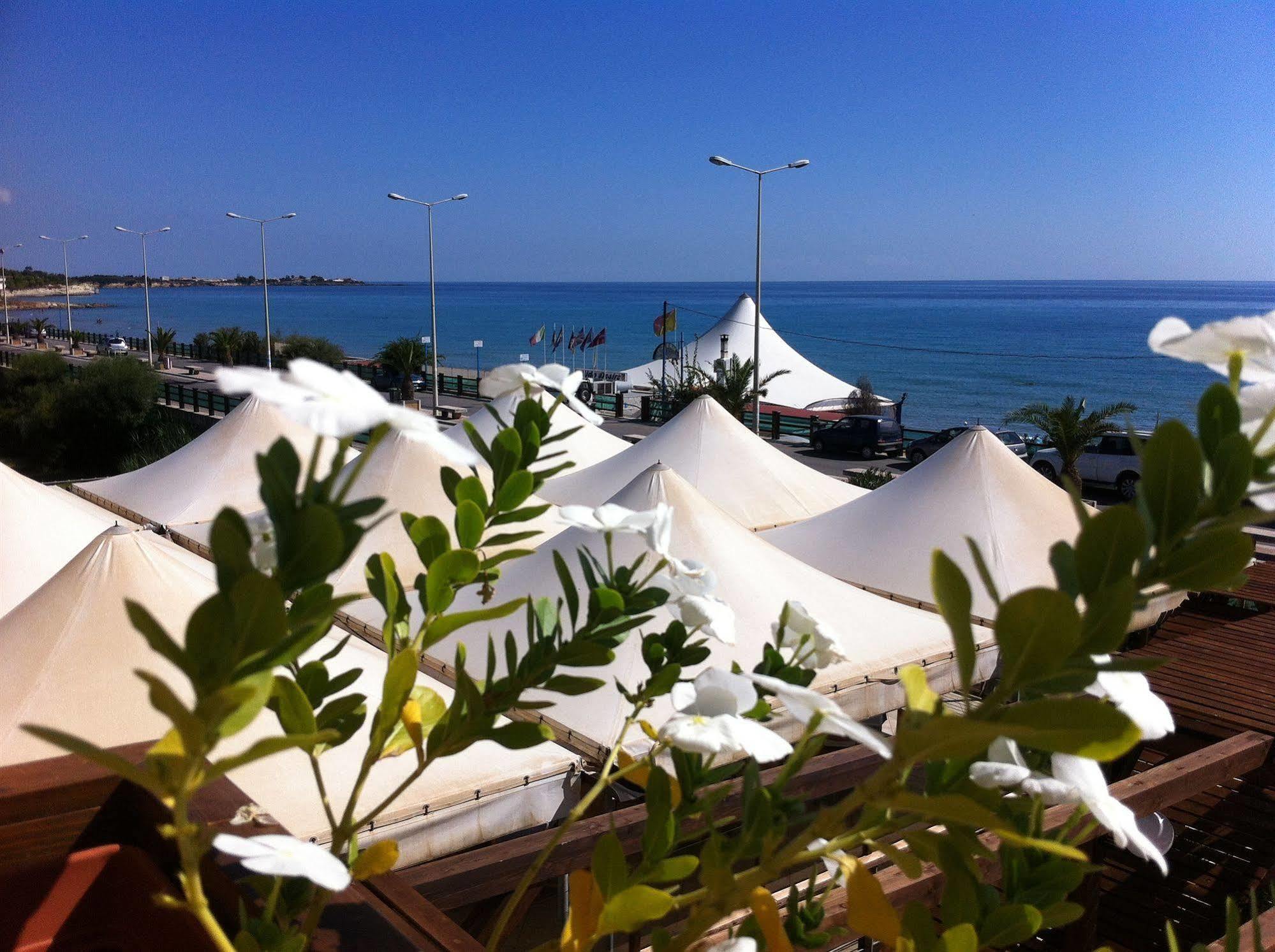 Hotel Jonio Lido di Noto Ngoại thất bức ảnh