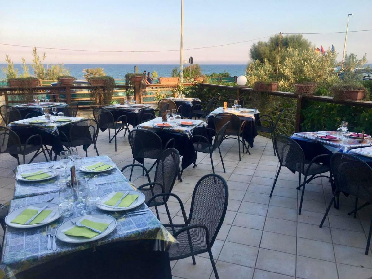 Hotel Jonio Lido di Noto Ngoại thất bức ảnh